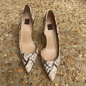NEW WHBM Women’s Ella Neutral Snake Heel Size 6.5